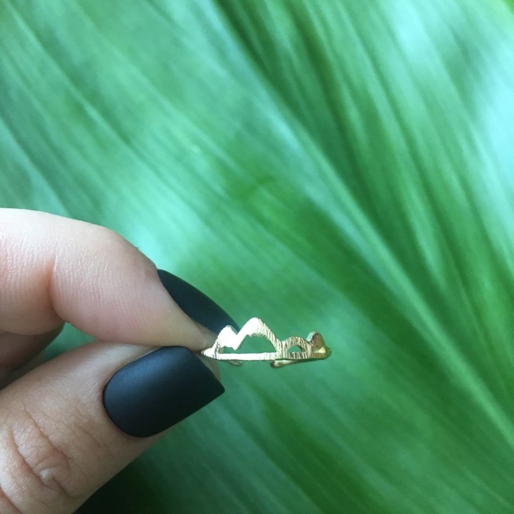 Adjustable mountain ring 